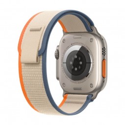 Apple Watch Ultra 2 GPS + Cellular, 49mm Titanium Case with Orange/Beige Trail Loop - S/M internetu