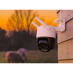 Išmanioji 4G stebėjimo kamera montuojama ant sienos