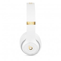 Beats by Dr. Dre Studio 3 Wireless Over 